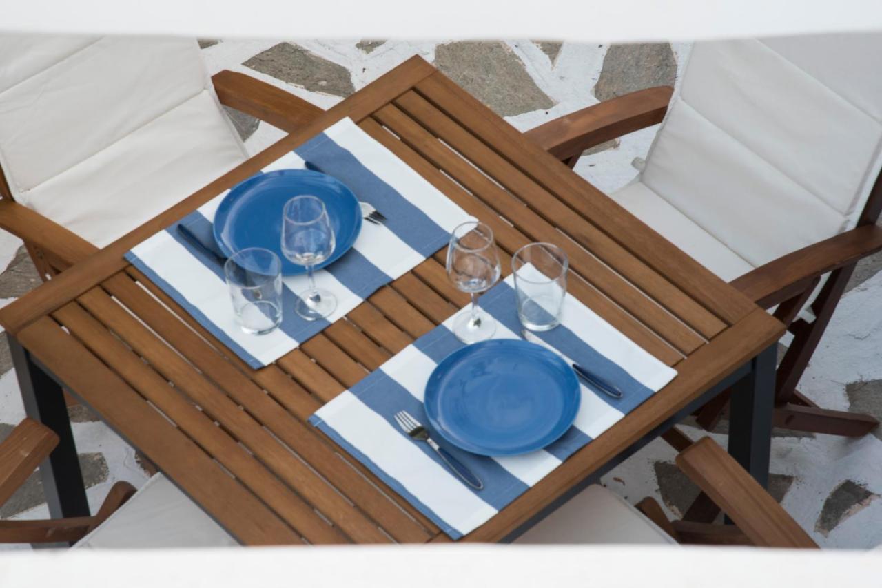 White New 1Bd House With Private Jacuzzi In Isterni Isterni (Paros) Exterior photo